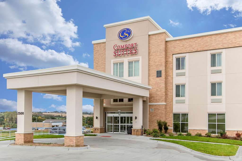 Comfort Suites West Omaha - thumb 0