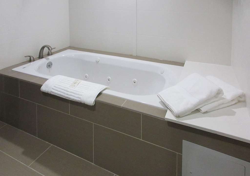 Comfort Suites West Omaha - thumb 6