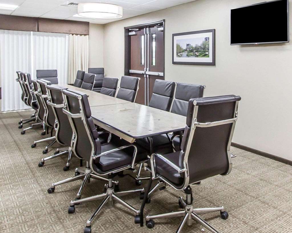 Comfort Suites West Omaha - thumb 9