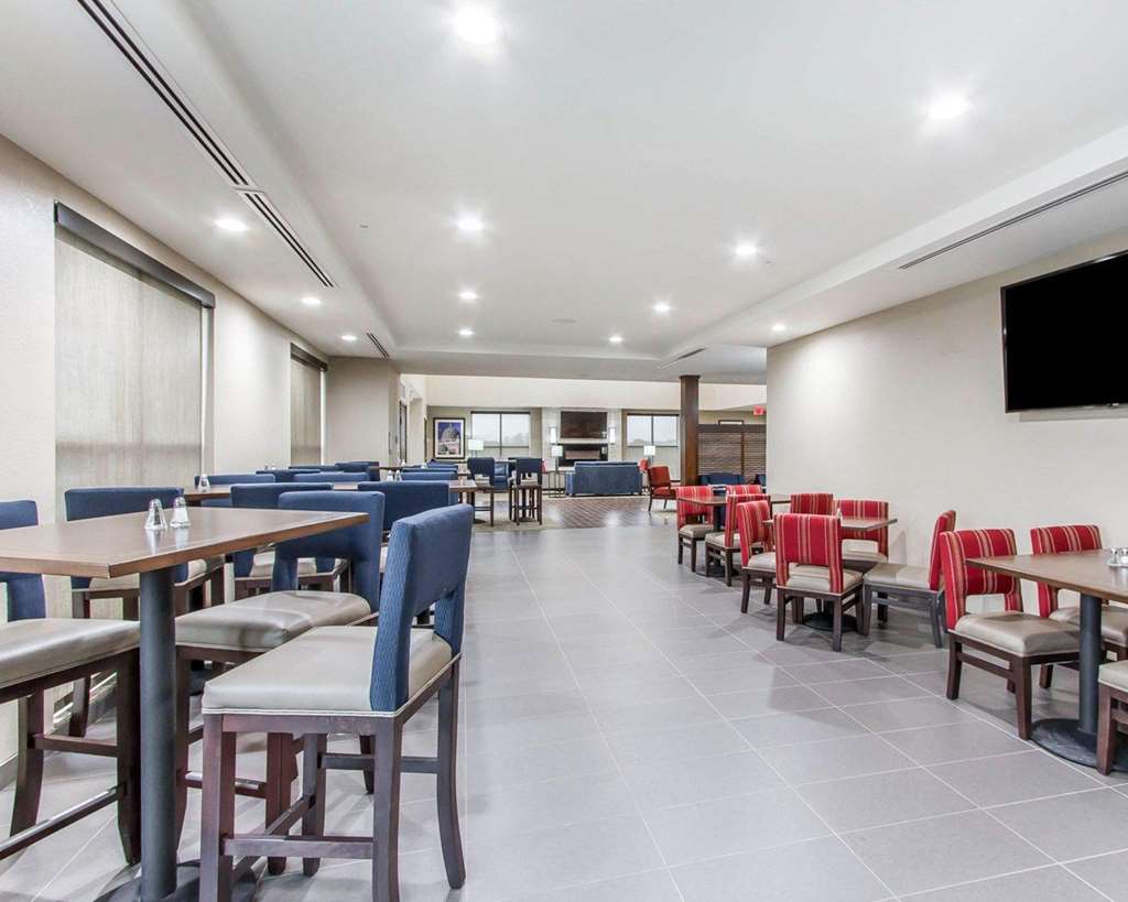 Comfort Suites West Omaha - thumb 12