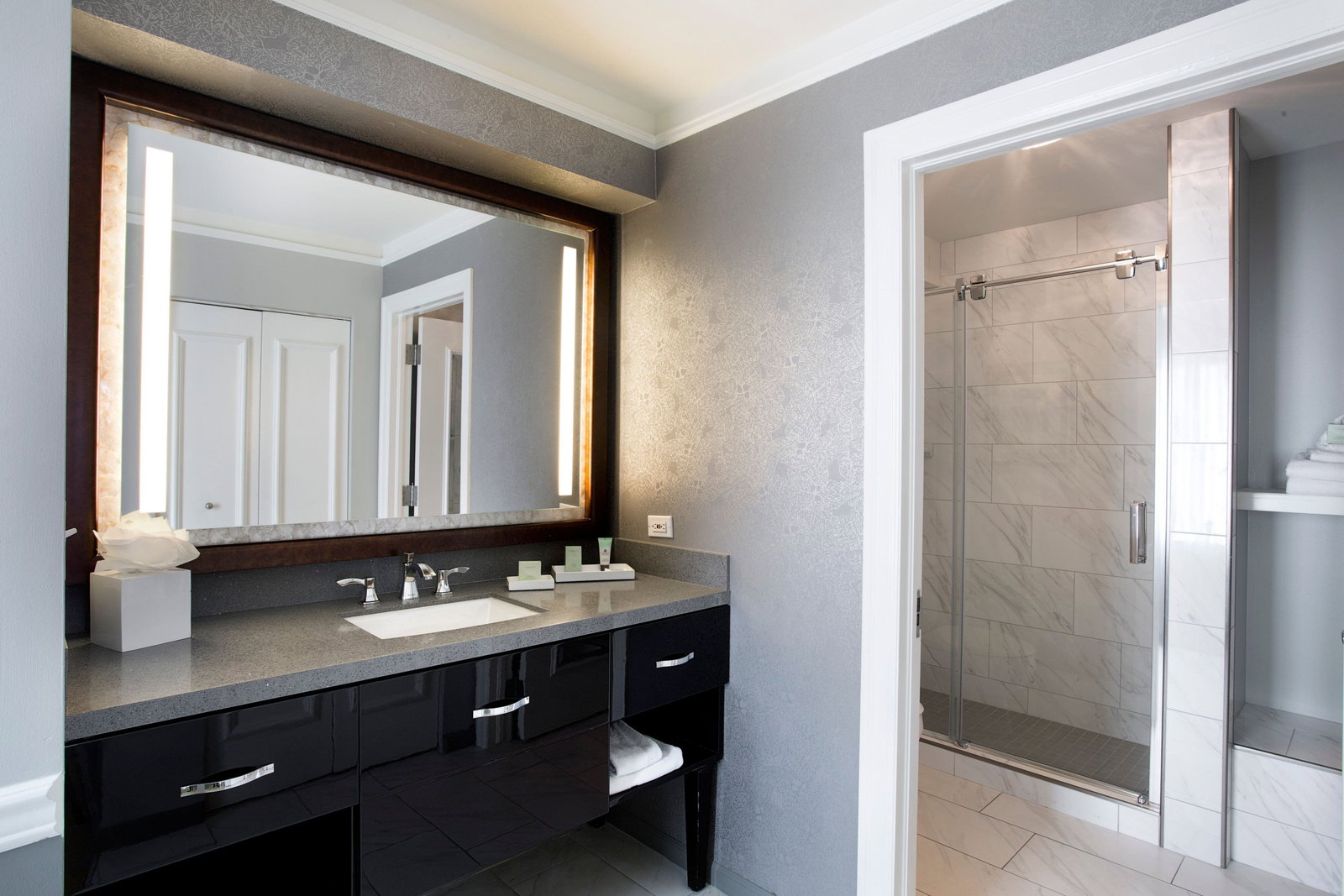 Ambassador Hotel Tulsa, Autograph Coll - thumb 6