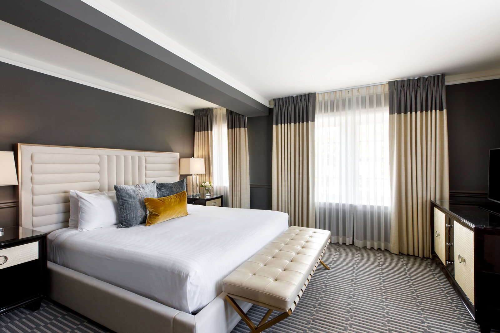 Ambassador Hotel Tulsa, Autograph Coll - thumb 14