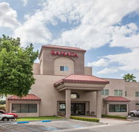 Ramada Limited Bakersfield North - Accommodation Indiana