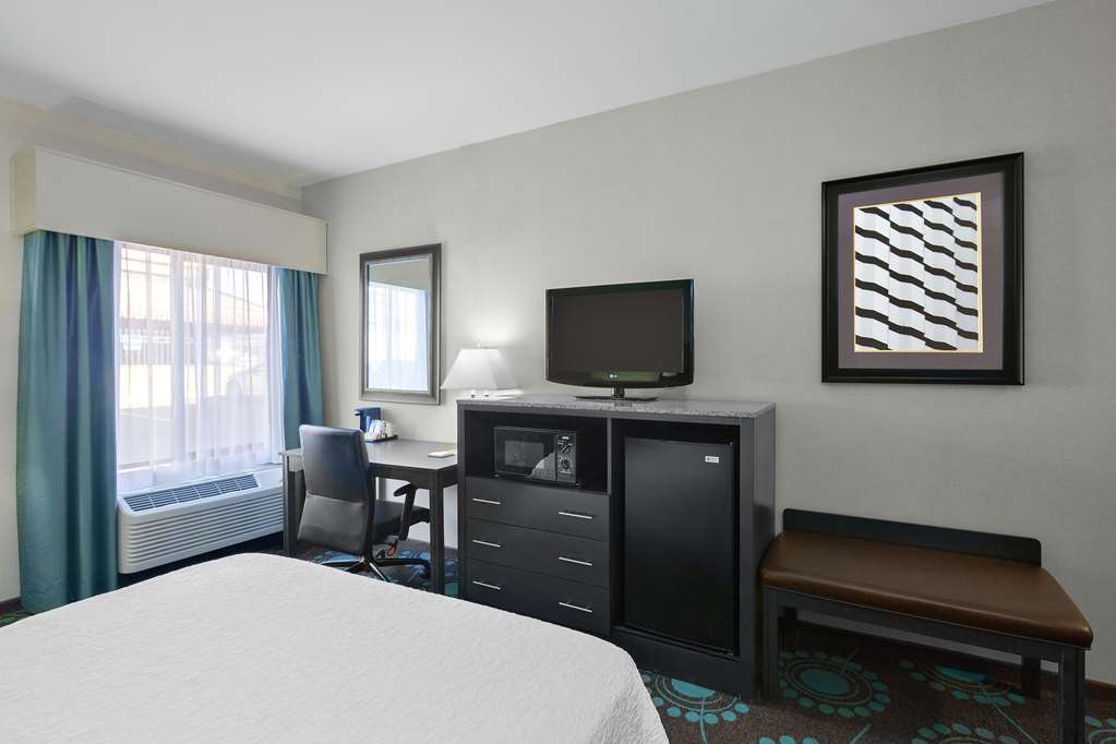 Hampton Inn Bakersfield-Central - thumb 4