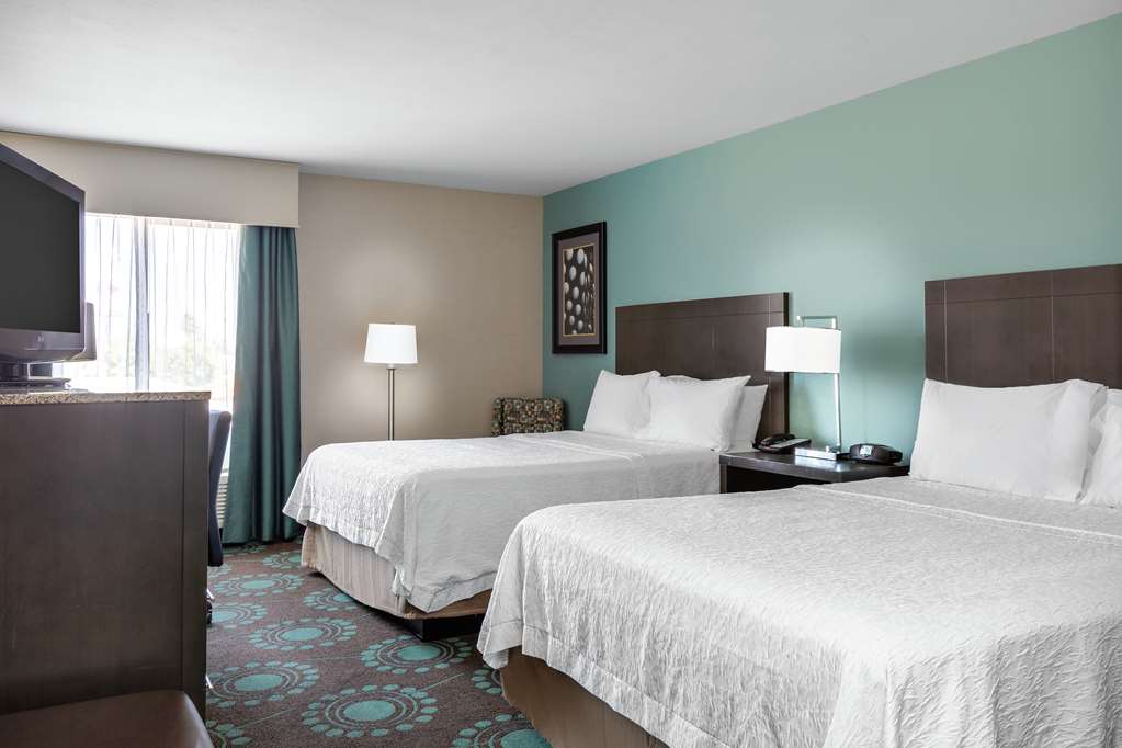 Hampton Inn Bakersfield-Central - thumb 9