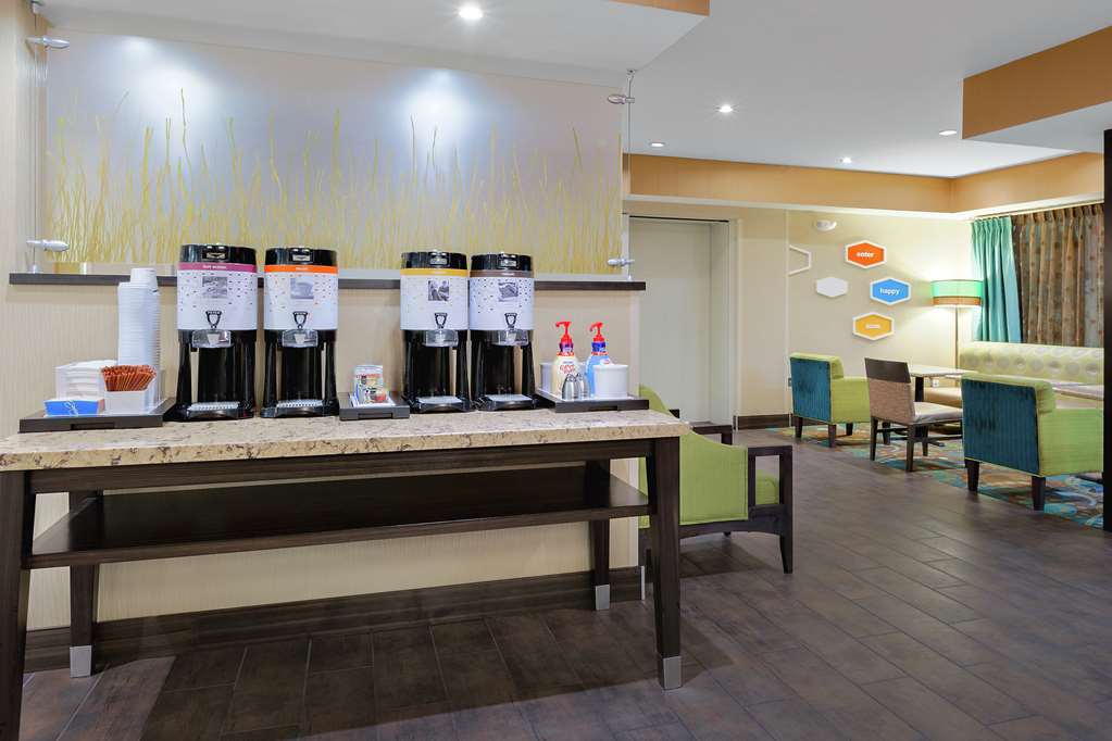 Hampton Inn Bakersfield-Central - thumb 12