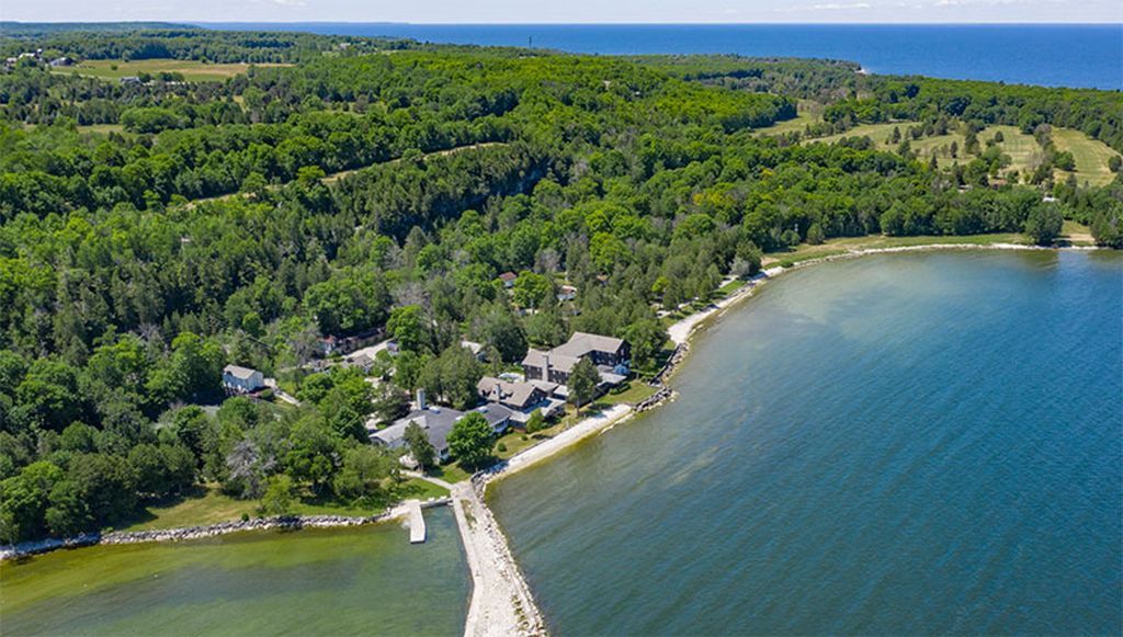 Alpine Inn - thumb 0