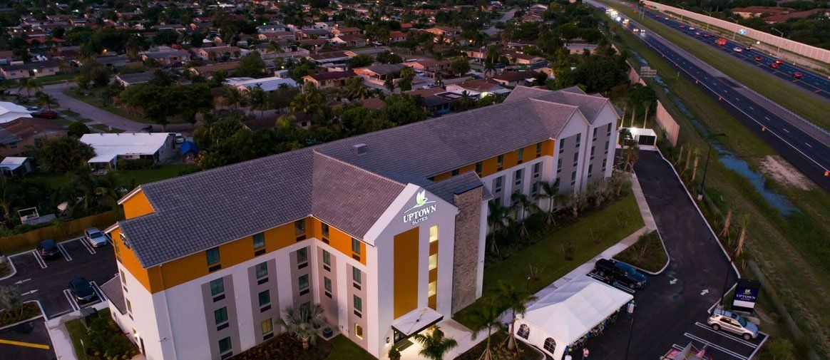 Uptown Suites Extended Stay Miami - thumb 1
