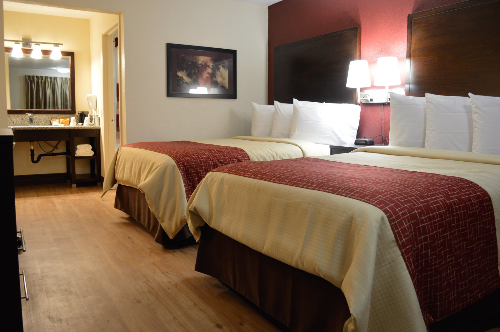 Red Roof Inn & Suites Sacramento North - thumb 15