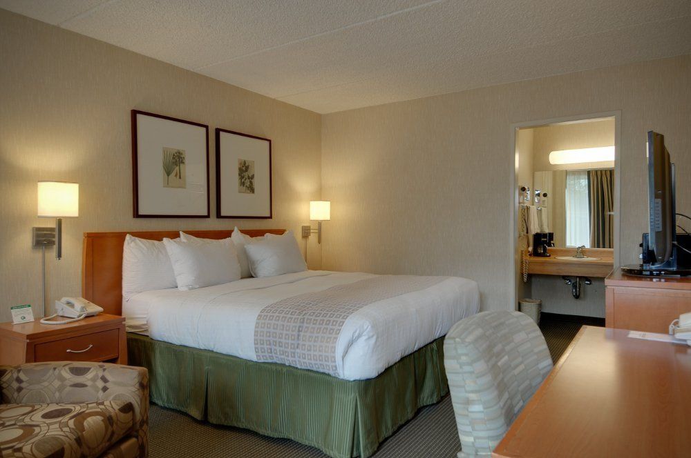 Vagabond Inn Executive Sacramento - thumb 2