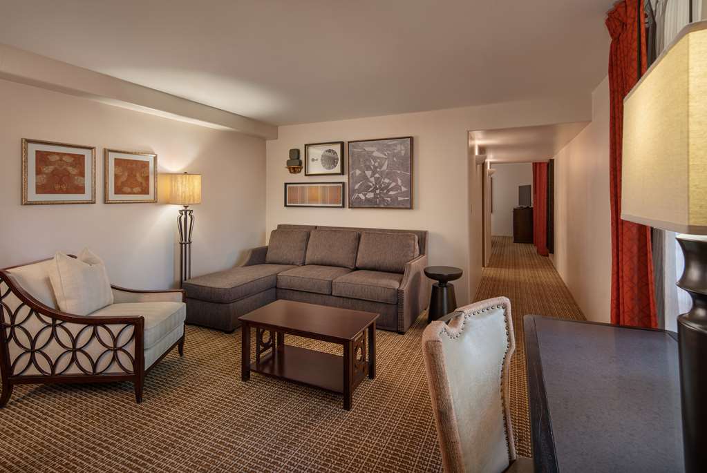 Royal Palms Resort And Spa - thumb 11