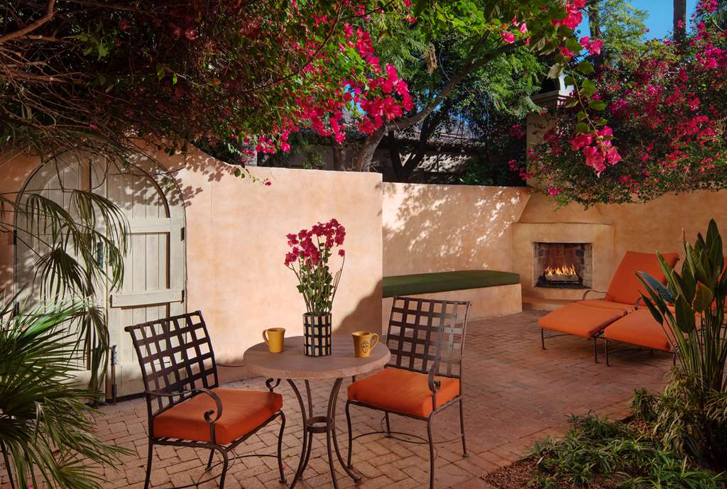 Royal Palms Resort And Spa - thumb 16