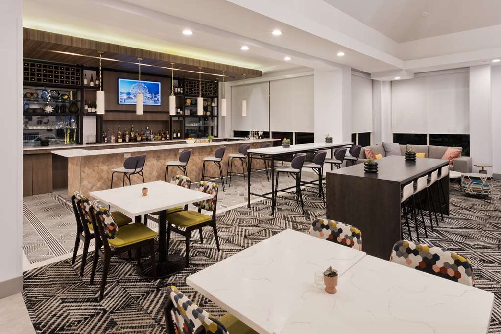 Hilton Garden Inn Birmingham/Lakeshore - thumb 4