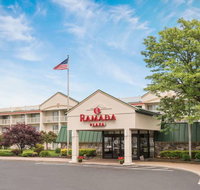 Ramada Plaza by Wyndham Portland - Accommodation Indiana