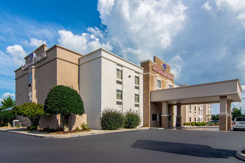 Comfort Suites - thumb 1