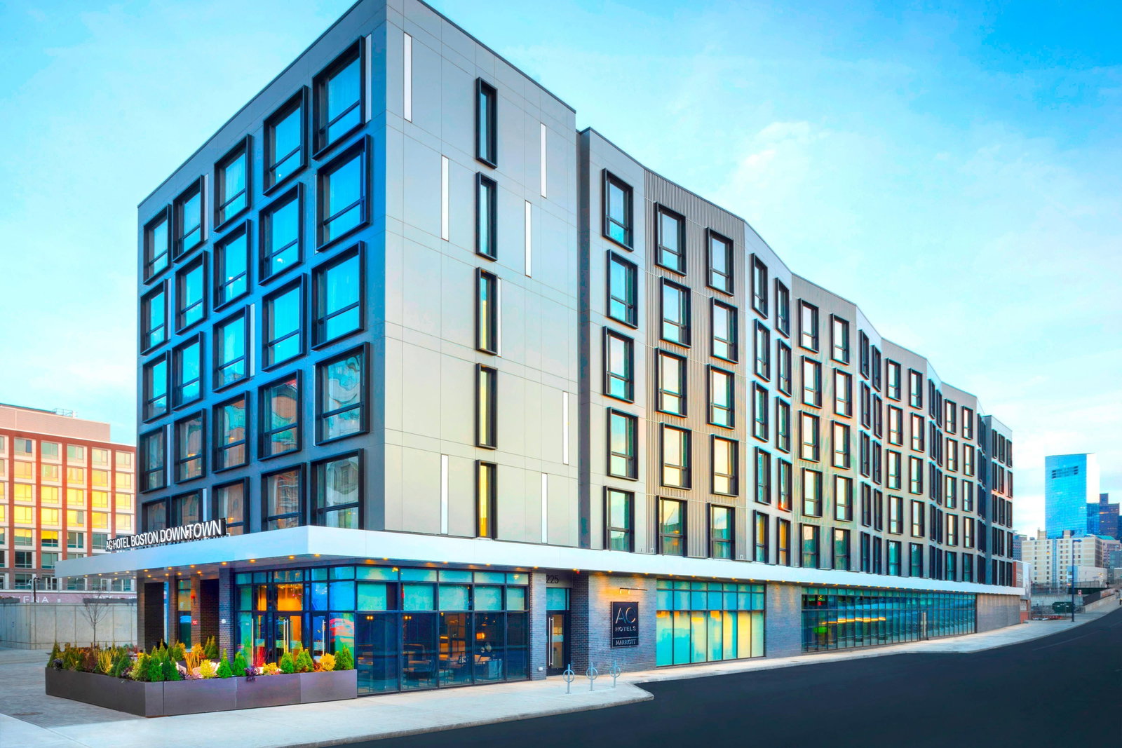 AC Hotel Boston Downtown - thumb 1