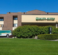 Quality Suites Hotel Lansing - Accommodation Indiana