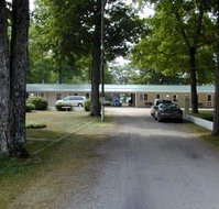 Doll's Paradise Lake Resort/Motel - Accommodation Indiana