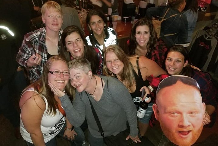 Nashville's Honky Tonk Sightseeing Pub Crawl