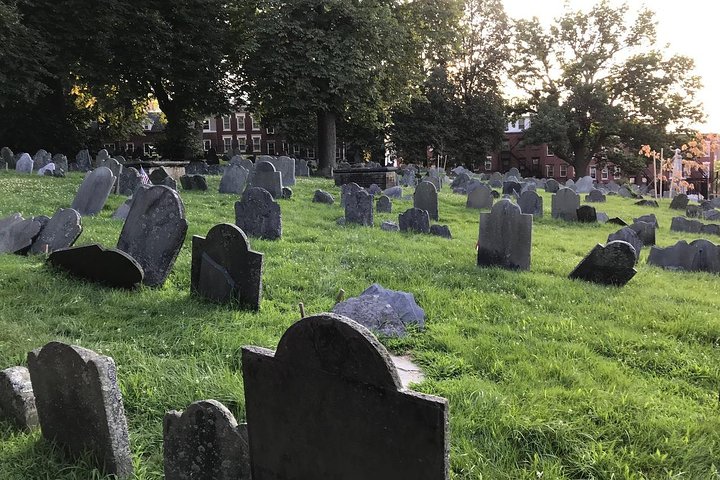 Boston Ghosts & Gravestones Night-Time Trolley Tour - thumb 4