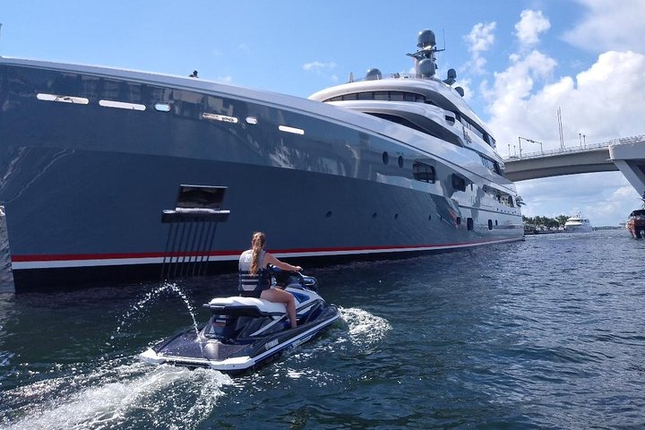 2-Hour Exploration Tour at Fort Lauderdale with Jet Ski Adventure