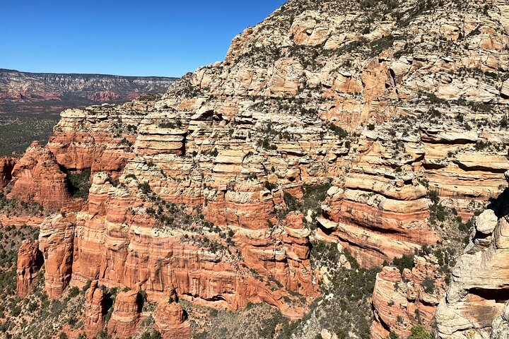 Hike And Happiness Experience In Sedona - thumb 3
