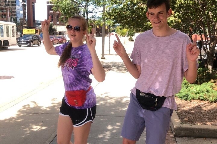 Explore Oakland With A Unique Scavenger Hunt By Zombie Scavengers - thumb 1