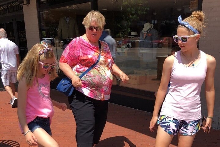 Explore Oakland With A Unique Scavenger Hunt By Zombie Scavengers - thumb 2