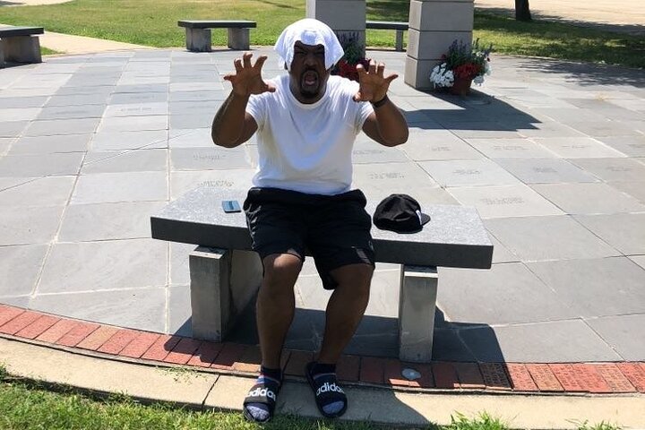 Explore Oakland With A Unique Scavenger Hunt By Zombie Scavengers - thumb 5