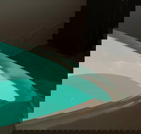 A natural healing experience in a private epsom salt bath. - Accommodation Indiana