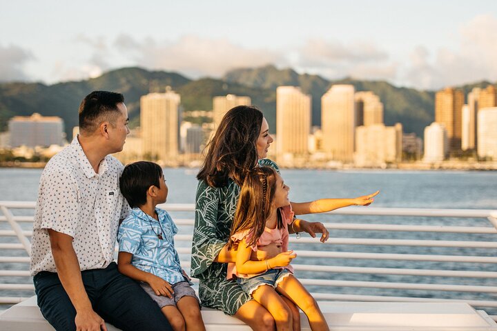 Waikiki Sunset Cocktail Cruise Aboard The Majestic By Atlantis Cruises - thumb 1