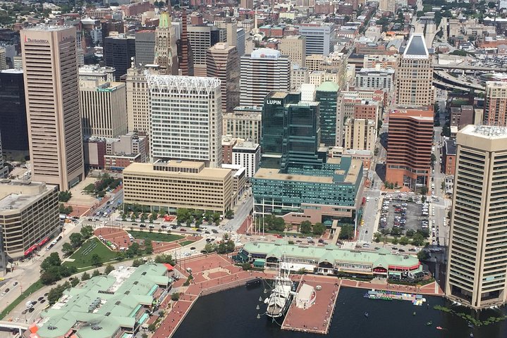 Baltimore Helicopter Sightseeing Tour Plus Dinner