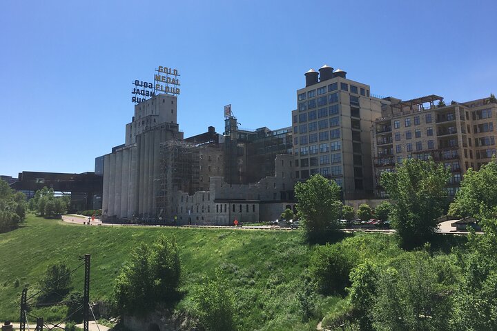 Historic Minneapolis Riverfront Private Walking Tour - thumb 5