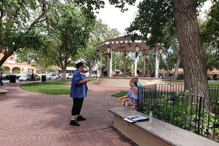 12pm - Public High Noon History, Legends & Lore Tour - Guided Old Town Stroll - thumb 1