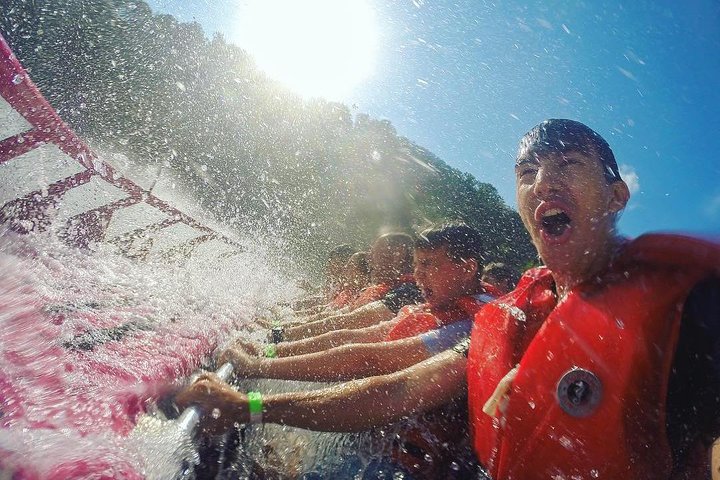 Niagara Falls USA Open Jet Boat Tour - thumb 3