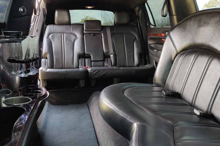 Private Transfer From Atlantic City To Atlantic City Airport ACY By Limousine - thumb 2