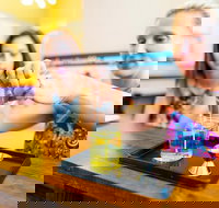 Chattanooga Make-Your-Own Custom Candle Crafts Class - Accommodation Indiana