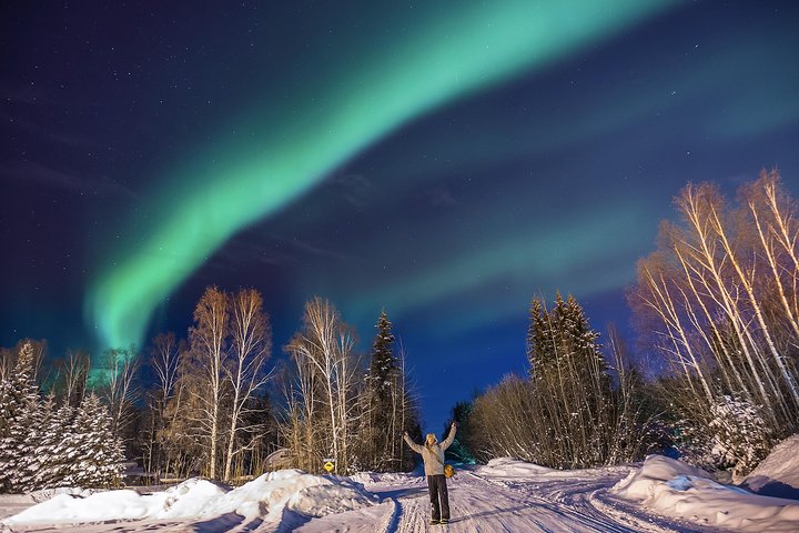 7 Day Northern Lights Tour W/ Aurora Wake-Up Calls, Unique Lodging/Activities - thumb 1