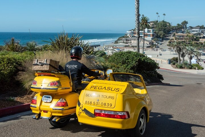 Oceanside, Auto Museum & Winery Tour & Tasting - thumb 4