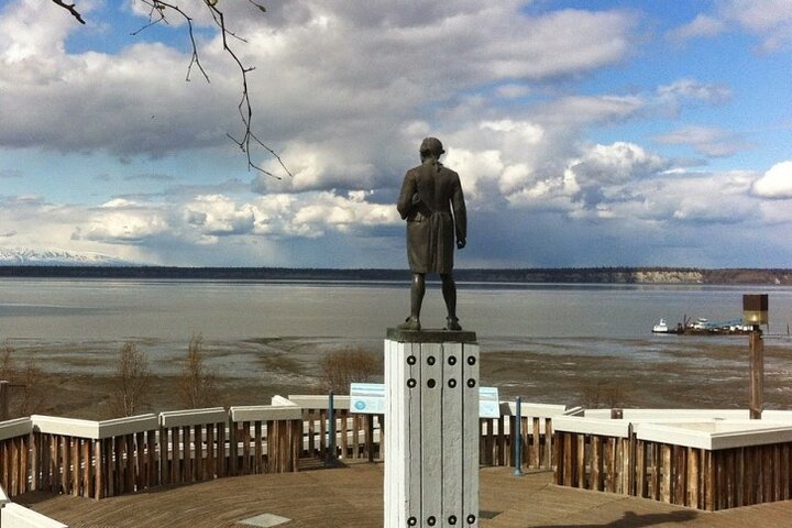 Anchorage Scavenger Hunt: Mushing Through Anchorage - thumb 1