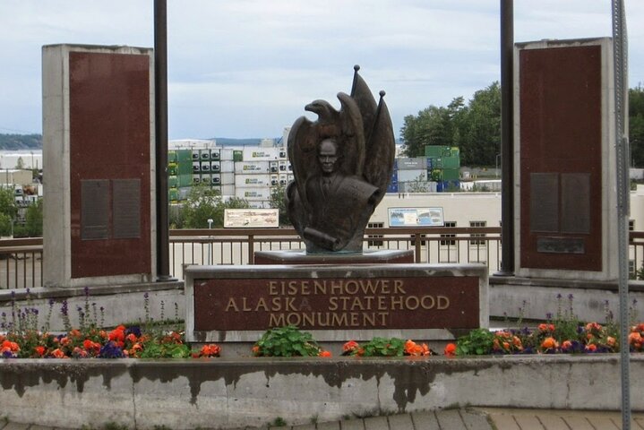 Anchorage Scavenger Hunt: Mushing Through Anchorage - thumb 4