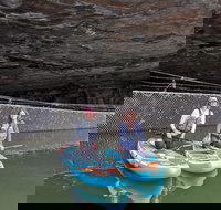 2-Hour Paddleboard Adventure to Nickajack Bat Cave - Accommodation Indiana